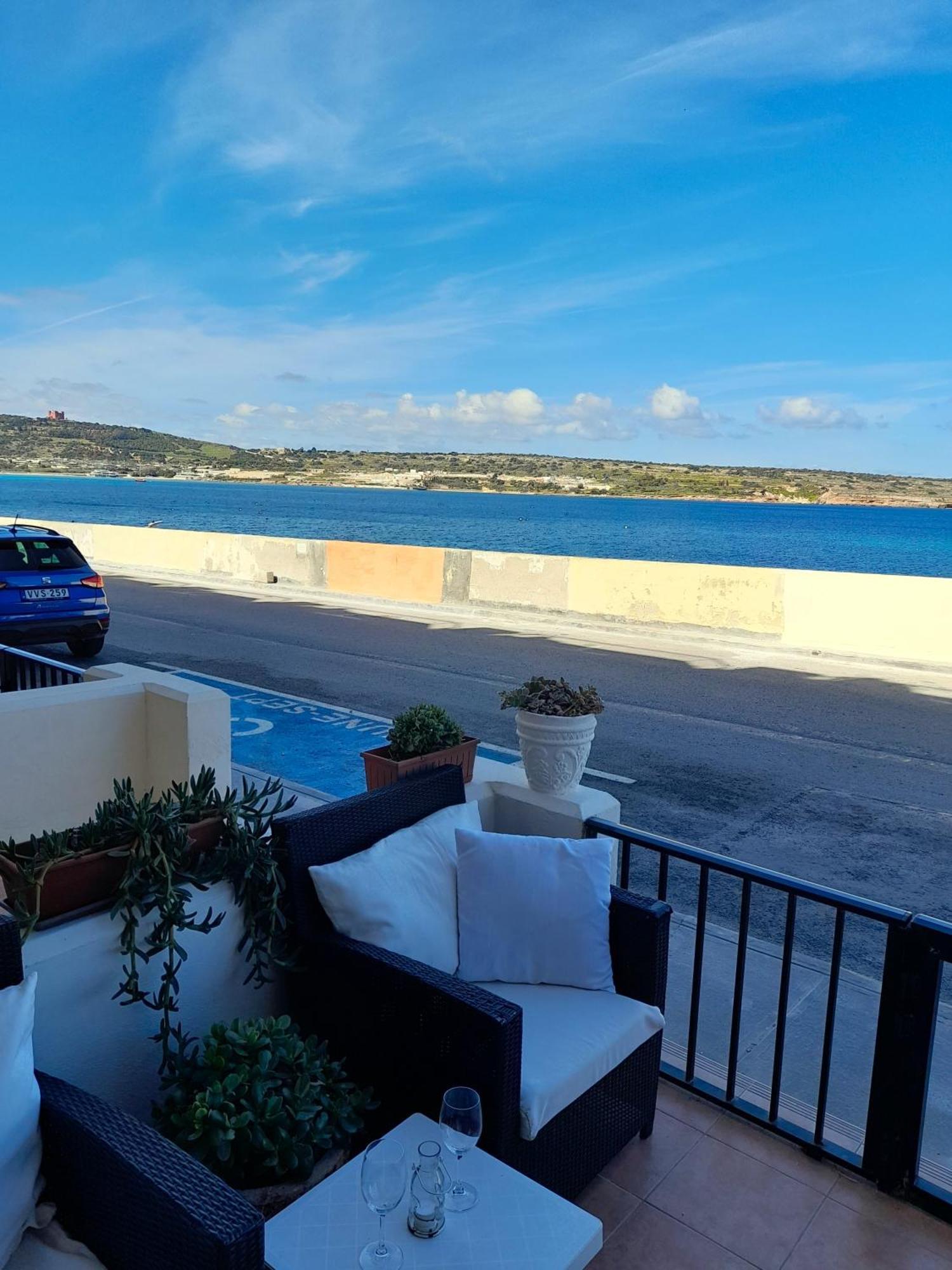 Seafront Maisonette Ocean Views & Terrace Mellieħa Zewnętrze zdjęcie
